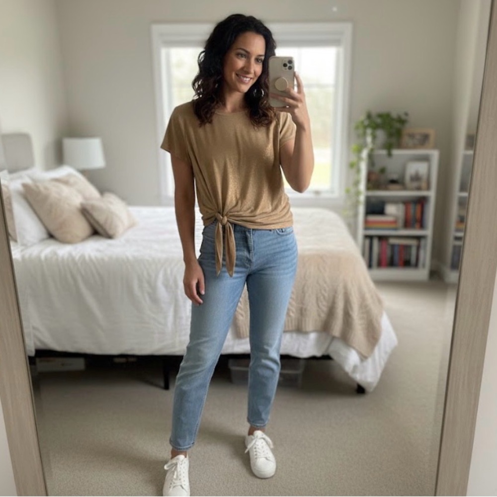 Simply Vera Tan T-Shirt